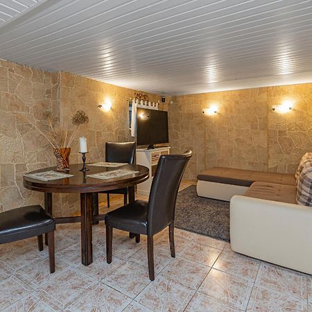 Spacious Studio Apartment By Polo Apartments Каунас Экстерьер фото